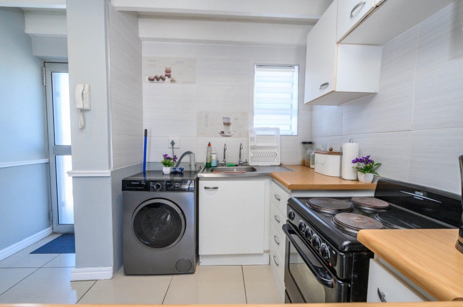 1 Bedroom Property for Sale in Humewood Eastern Cape